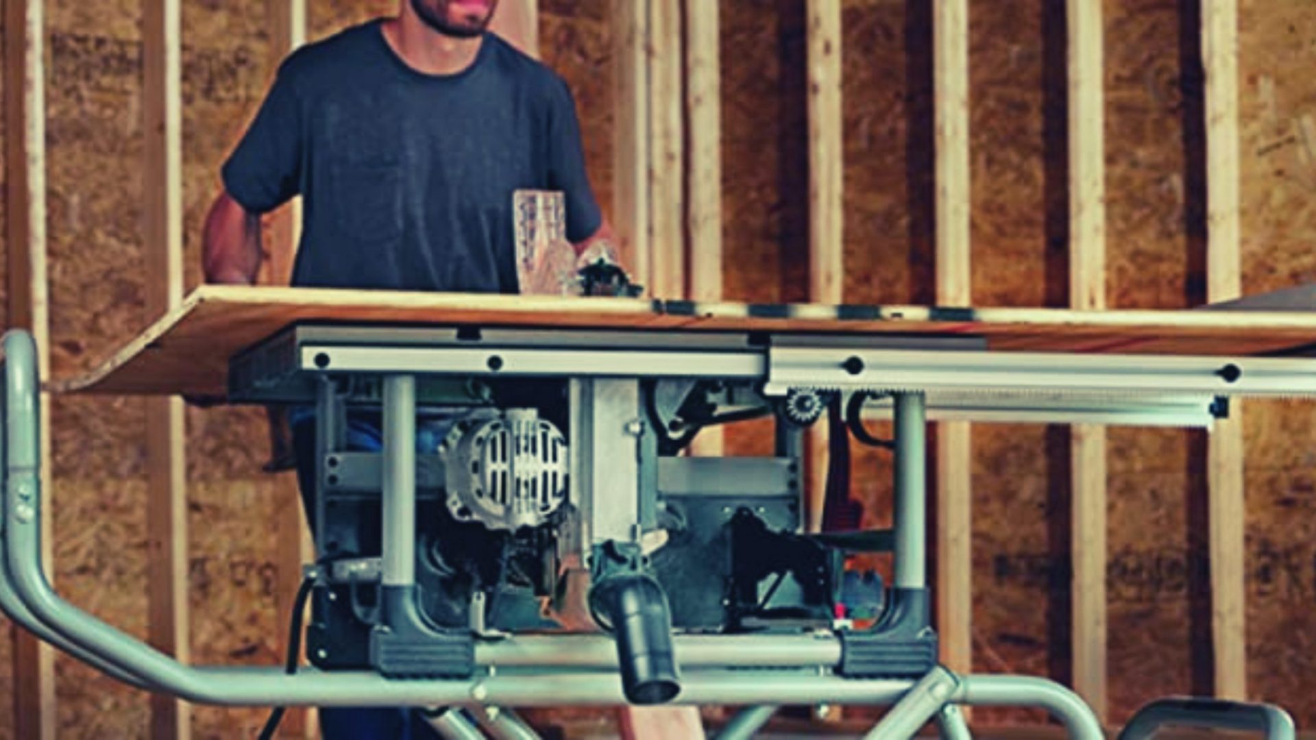 how to unlock Hitachi table saw?